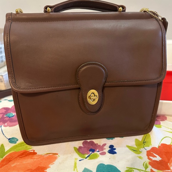 Coach Vintage (2000) Willis Leather Crossbody Bag Style 9927 - Picture 3 of 13